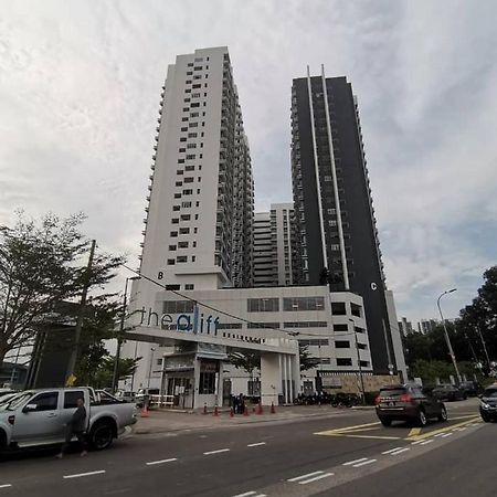 Aliff Residences 艾麗軒 Johor Bahru Zewnętrze zdjęcie