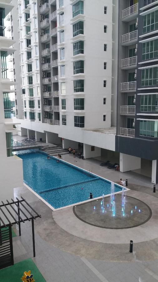 Aliff Residences 艾麗軒 Johor Bahru Zewnętrze zdjęcie